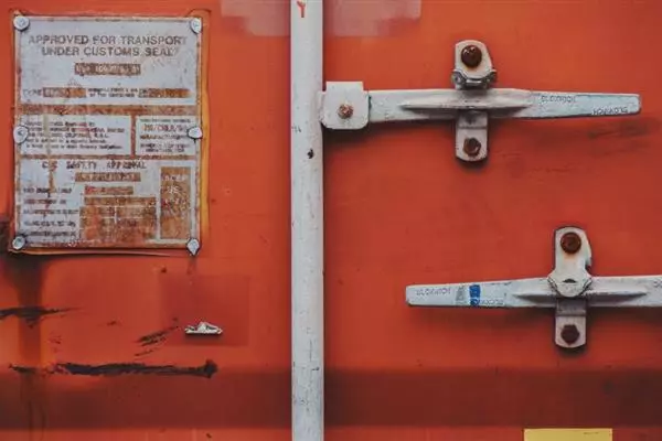 Dogane: dichiarazione di sicurezza obbligatoria (ENS) per le merci importate