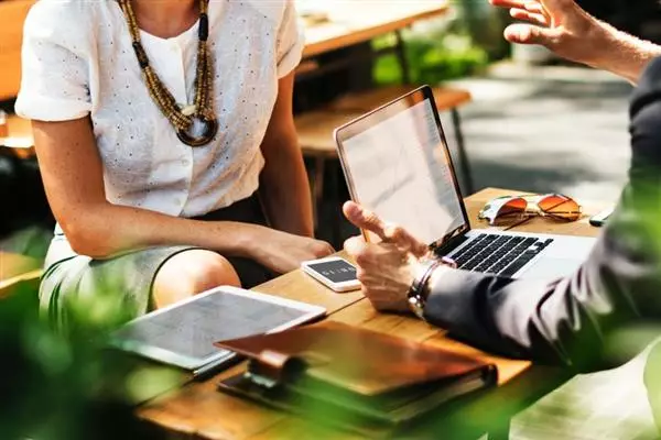 Marchi e domain names: alcune problematiche nei rapporti di distribuzione internazionale