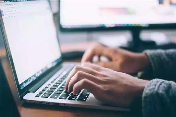 Guida Pratica alla compilazione dei modelli Intrastat