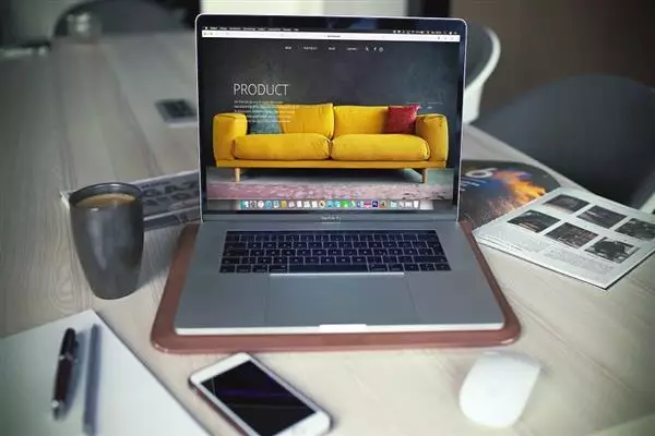 E-commerce internazionale: Cautele ed Opportunità