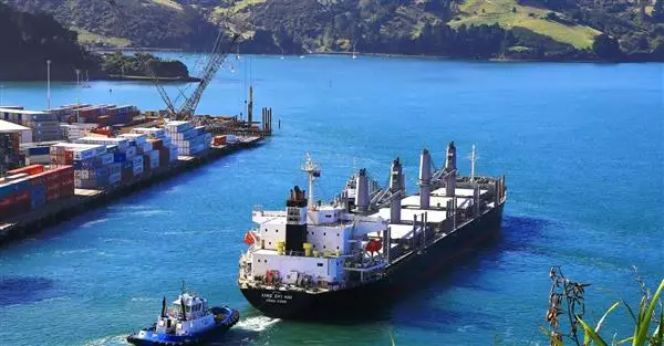 FCA Incoterms® 2020: polizza di carico marittima e pagamento nolo e sosta