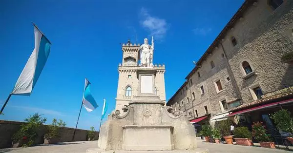Operazioni da e verso San Marino: approvate regole per emissione fattura elettronica