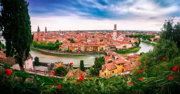 1° Rapporto Turismo DOP in Italia