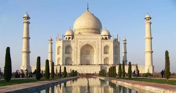 India: presentata la nuova finanziaria per consolidare la crescita